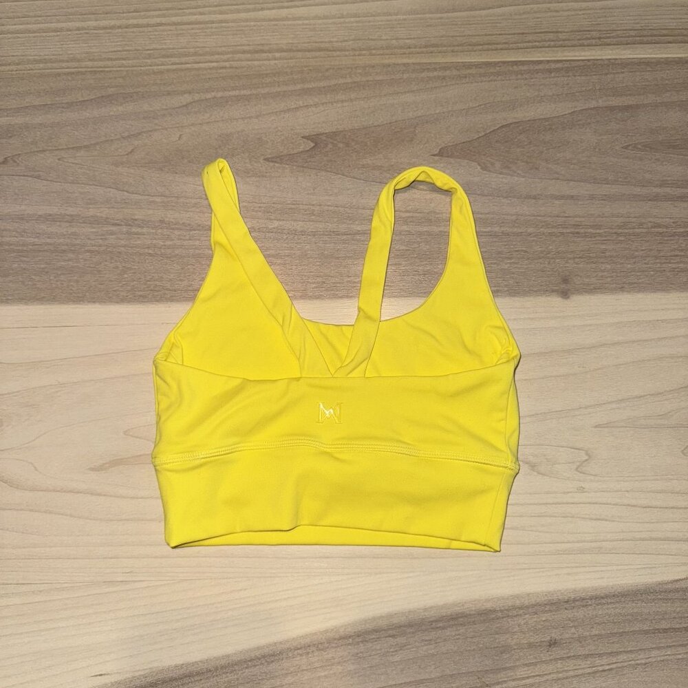 Meshki Yellow Scoop Neck Activewear Sports Bra Women's X-Small XS - Picture 2 of 4